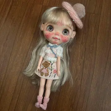 커스텀 브라이스 일본 국내 작가님 키스미트루