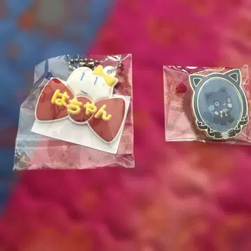 Ado 요다카 2025년 가챠가챠 & 핀배지