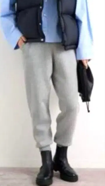 레리움 니트 조거 팬츠 그레이