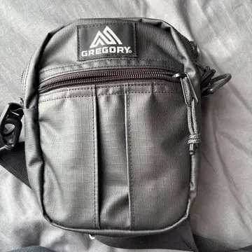 GREGORY QUICKPOCKET M