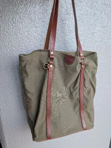 일비종떼 토트백 올리브