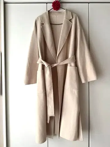 [ 새상품급 ] allureville 알라바일 롱 코트 울 베이지