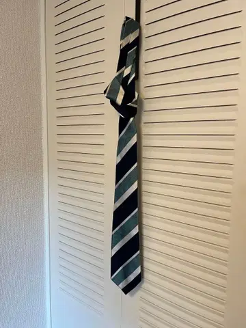 SHIPS 넥타이 스트라이프 새상품급