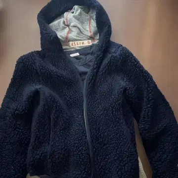 45rpm 네이비 플리스 자켓 후드 부착