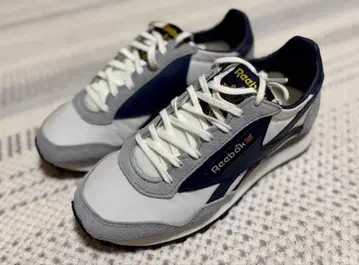 리복 AZTEC II 스니커즈