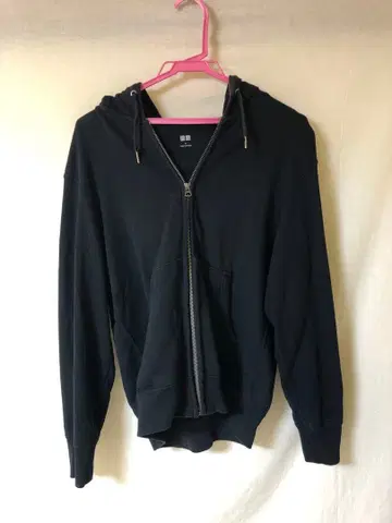 UNIQLO 블랙 집업 후드티 S