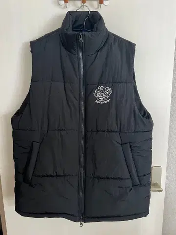 REMEMBER 블랙 다운 베스트 L 사이즈