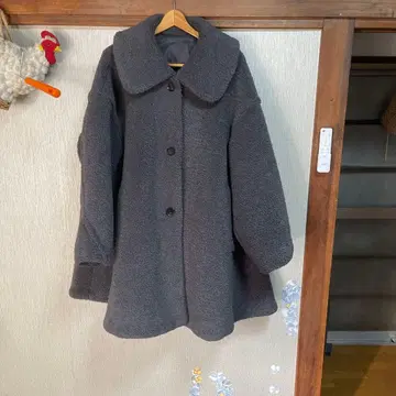 새상품급 CLANE 클라네 볼륨 플레어 코트