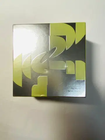 투 슬래시 포 엔젤릭 새틴 쿠션 N21