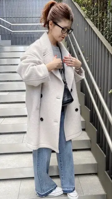 Spick and span 미들 샤기 코트