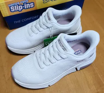 스케쳐스 여성용 스니커즈 23