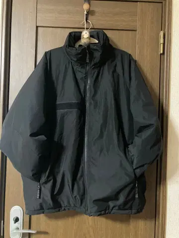 GU 블랙 충전솜 집업 블루종