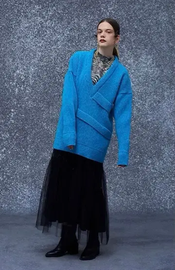 [ UNITEDTOKYO ] 몰 그랜드 오버 니트 [ 유나이티드 도쿄 ]