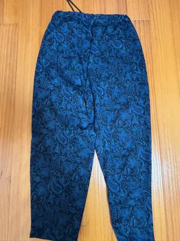 네이비 파랑 페이즐리 무늬 이지 팬츠 azul