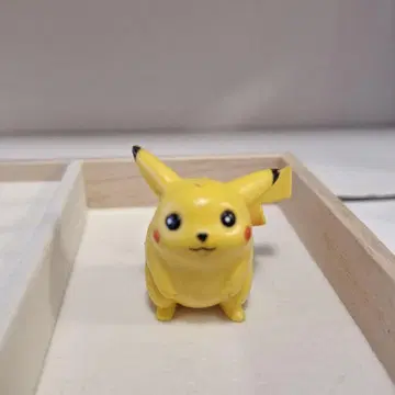피카츄 피규어 약 4cm