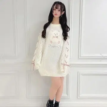 Honey Cinnamon 허니시나몬 아플리케 니트 원피스