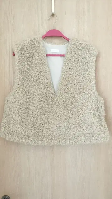 Ballsey 보아 V넥 베스트 베이지