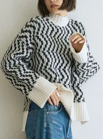 개럴개런트 HERITANOVUM 자카드 니트