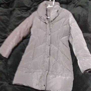 컨디션 최상 갤럭시 깃털 다운입니다. 사이즈 9호 특가