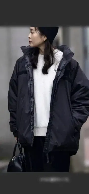 [ TAION ] GLOSTER 별주 다운 미사용에 가까움