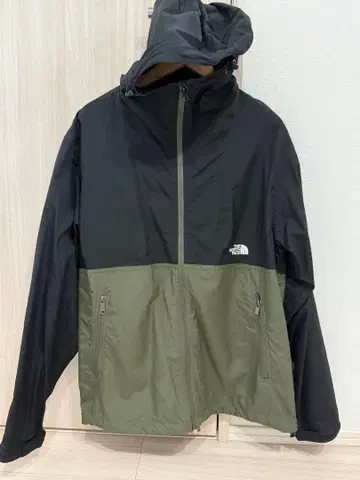 THE NORTH FACE Compact Jacket NP72230