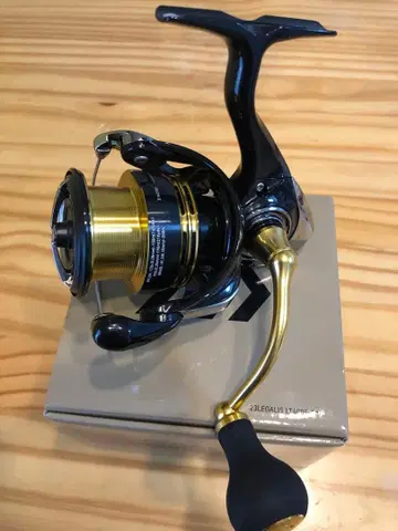 LEGALIS LT4000-CXH 스피닝 릴