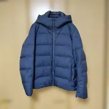 [ 가격 인하 ] 유니클로 네이비 후드 부착 다운 자켓
