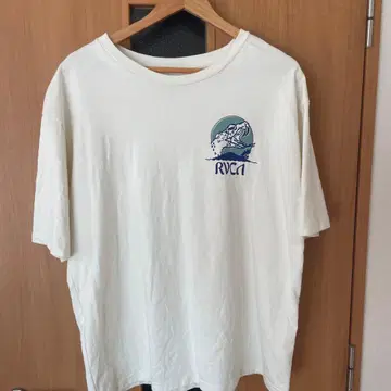 RVCA 오버 사이즈 T셔츠 화이트