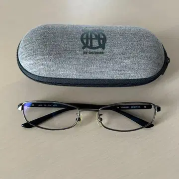 장 폴 고티에 무도수 안경