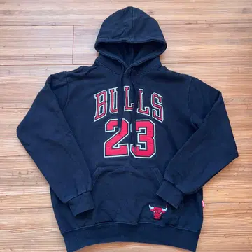 Bulls 23 블랙 후드티