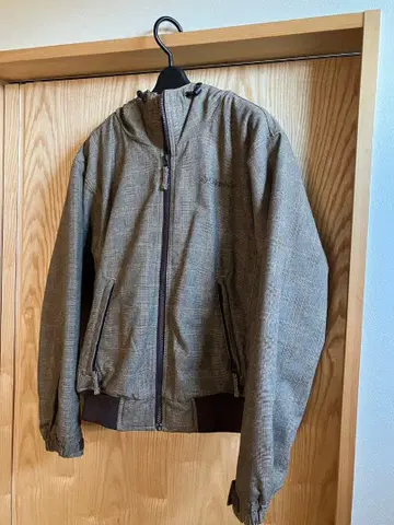 후드 부착 브라운 체크 자켓