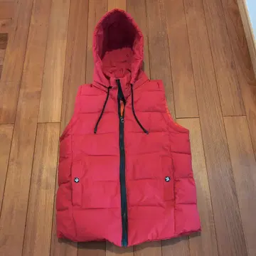 레드 후드 부착 퀼팅 다운 베스트 L