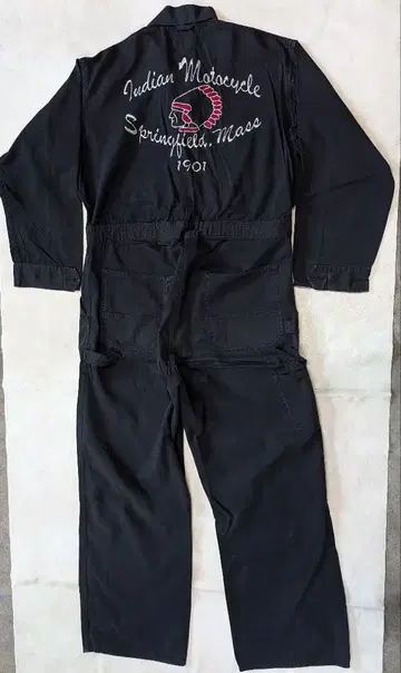 Indian Motorcycle 츠나기 블랙