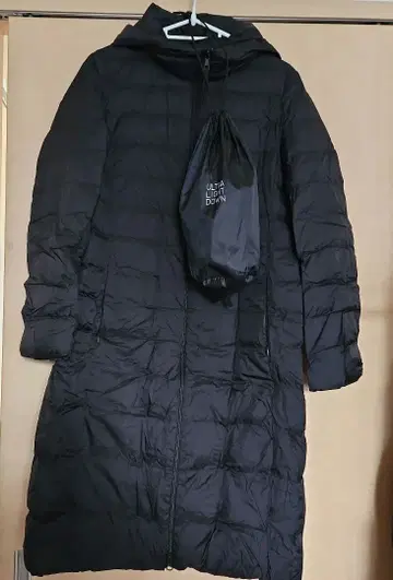 UNIQLO ULTRA LIGHT DOWN 롱 다운 자켓 M