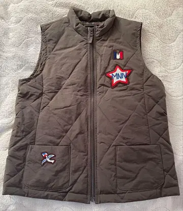 Mademoiselle NON NON 슬리브리스 다운 자켓