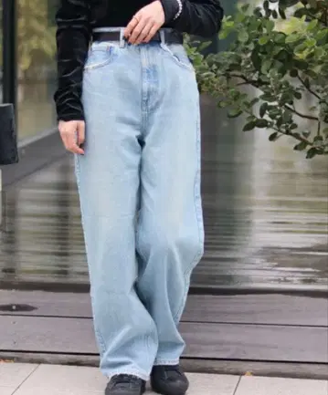 RED CARD TOKYO 빅 스트레이트 데님 Dakota 23