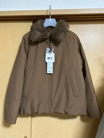 유니클로 c 퍼프 테크 자켓 UNIQLO S