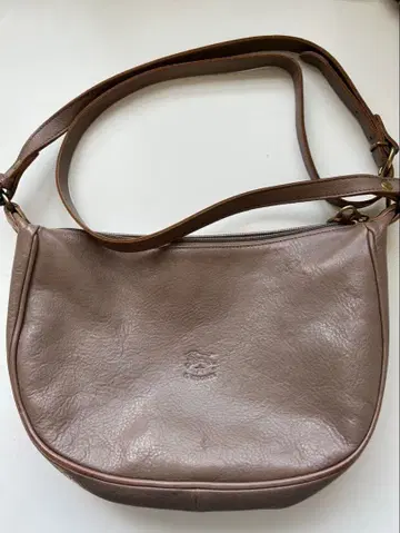 일비종떼 숄더백