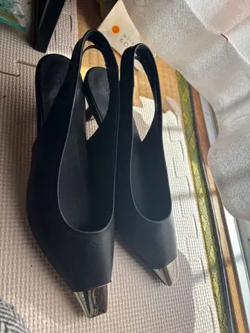 블랙 슬링백 펌프스 24.5cm