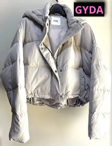 GYDA 숏 기장 다운 자켓 새상품급