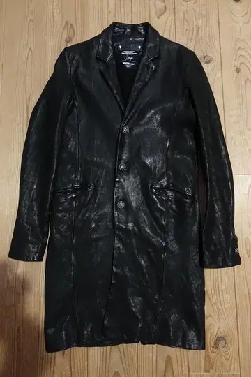 BACKLASH THE LINE 가죽 코트