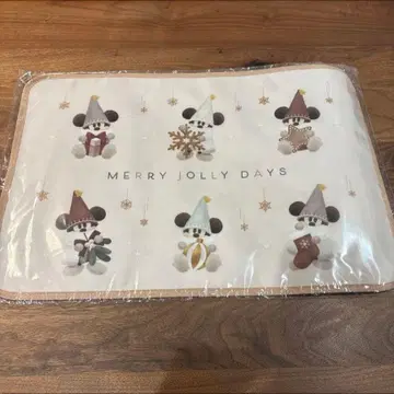 새상품 디즈니 크리스마스 2025 릴린린 런치매트 수베니어