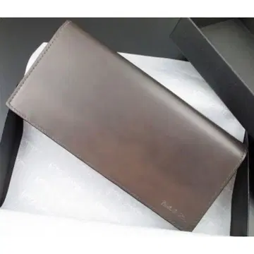 매장 완판 새상품 박스 포함 폴스미스 인기 디자인 장지갑 그레이