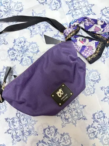 ANNA SUI 안나수이 숄더백 쿠로미 손수건