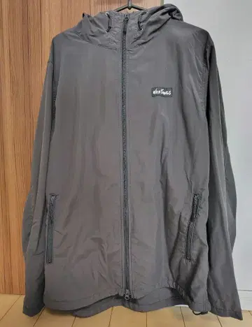 WILD THINGS HOODED JACKET 발수 나일론 자켓