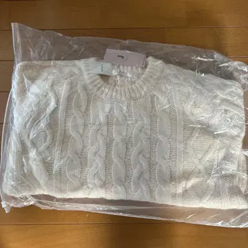 주얼 체인지즈 니트 스웨터 F 크림색