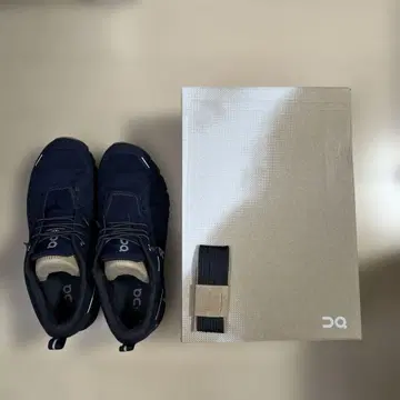 온 On 스니커즈 클라우드 5 워터프루프 네이비