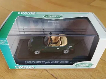 EBBRO [ EUNOS ROADSTER V-Special 1996 ]