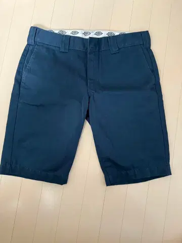 UM874H2 네이비 숏팬츠 34