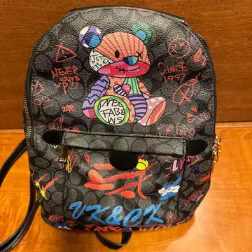 그래픽 디자인 백팩